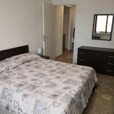 Casa Di Giusy Al Mare 公寓 阿尔玛·迪·塔吉亚